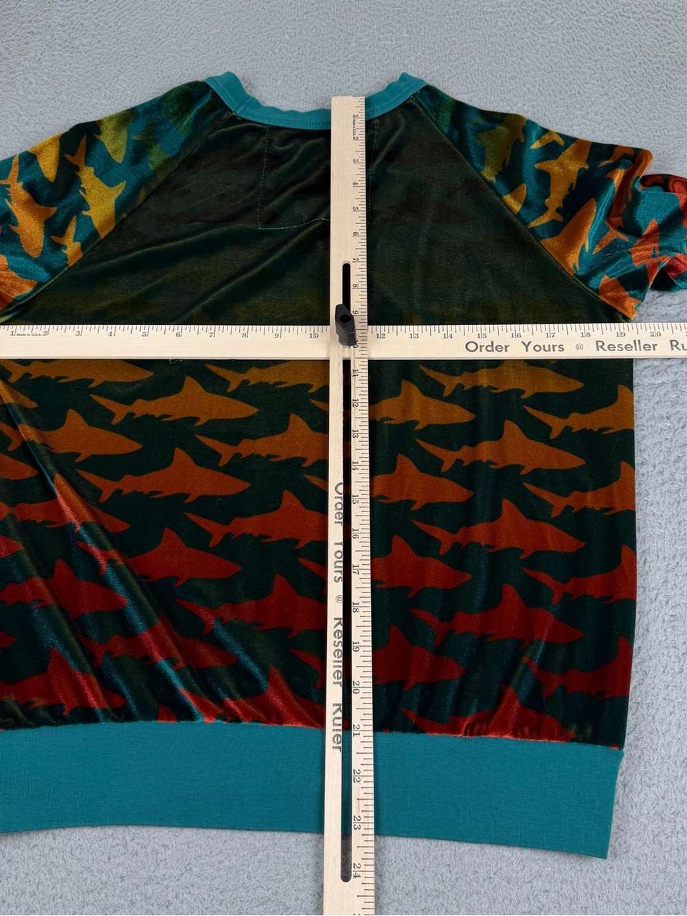Aviator Nation Velvet Sweatshirt Womens XS Multicolor Shark Rainbow Pullover - Picture 9 of 11